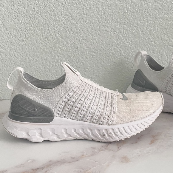 Nike Shoes - NIKE || React Phantom Sneakers